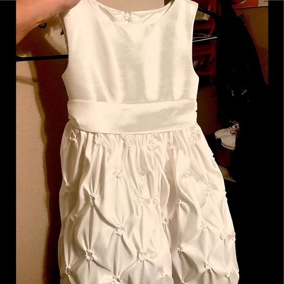 Girls formal Dress! - Picture 2 of 2
